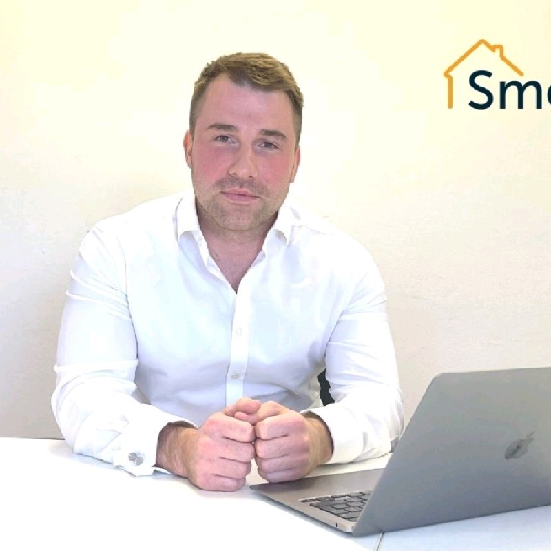 LinkedIn profile photo for Rob